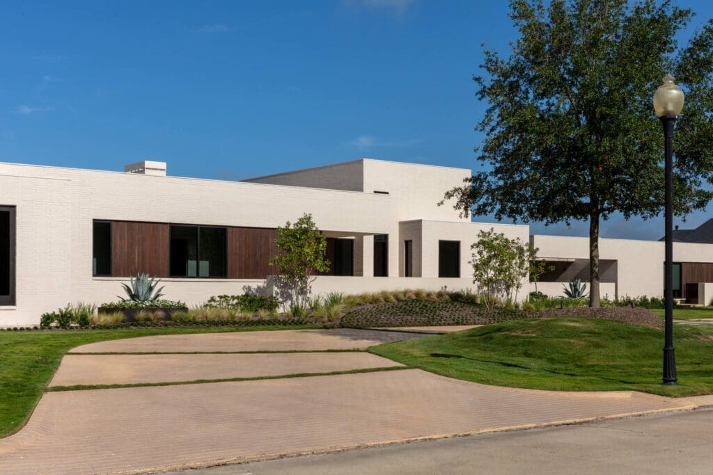 crescent-modern-3
